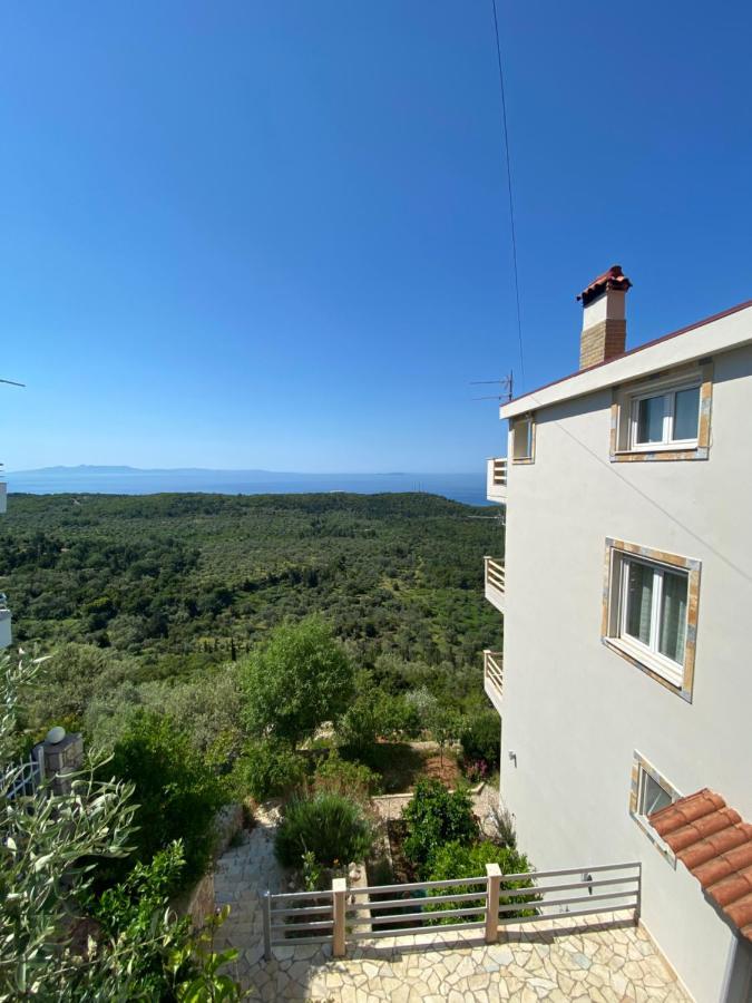 Vila Aleks Vuno Buitenkant foto