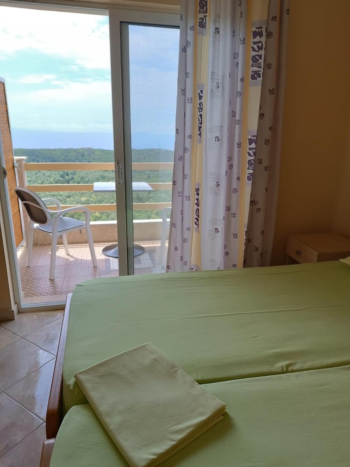 Vila Aleks Vuno Buitenkant foto